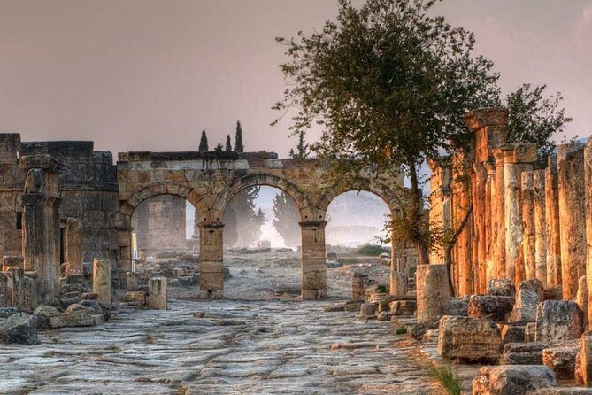 Turkey's Wonders - Pamukkale, Ephesus, Cappadocia Travel from-to Istanbul - Ephesus day in Selçuk: Ruins with real context