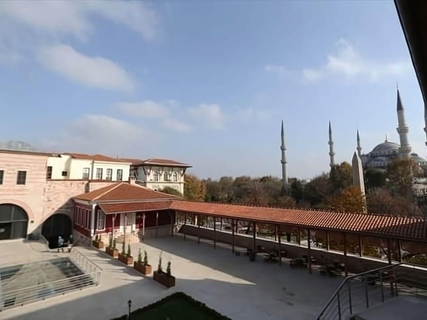Turkish and Islamic Arts Museum: Entry Ticket & Audio Guide - Religious relics in historical context: beard fragment and footprint