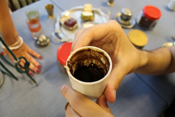 Turkish Coffee on Sand and Fortune-Telling Workshop by Gentlemen - What you actually learn in the Turkish coffee on sand lesson