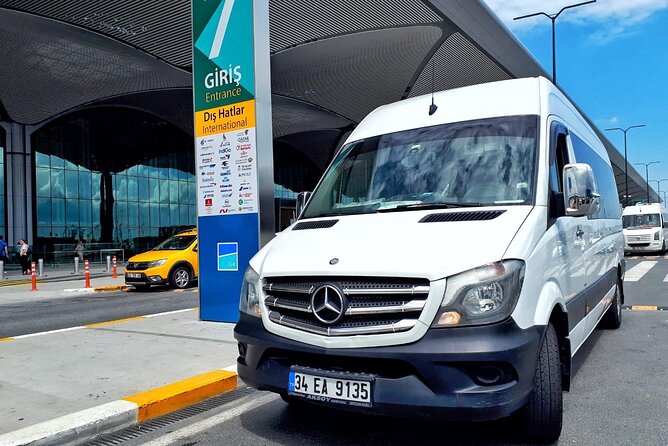VIP Daily Transfer from the Istanbul Airport to Istanbul City - Onboard Wi‑Fi, air-conditioning, and the ride comfort checklist