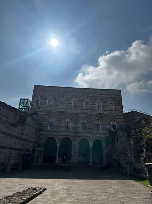 Walls of Contantinople and Byzantine Palace Tour - Price and logistics for a 4-hour, $100 wall tour